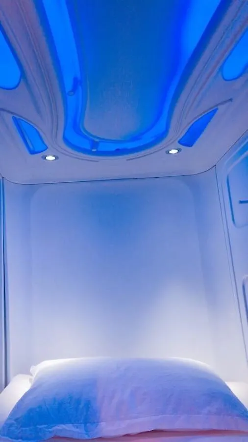 فندق-كبسولة طوكيو Hormesis Room اليابان